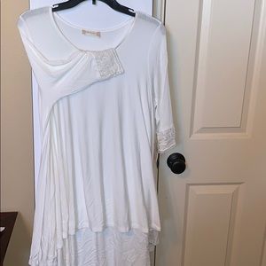 Altar’d State White top